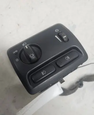 Volvo S60 Light switch 8691749