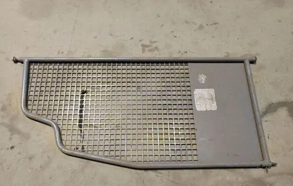 Volkswagen Caddy Partition between cabin 