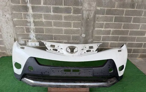Toyota RAV 4 (XA50) Front bumper