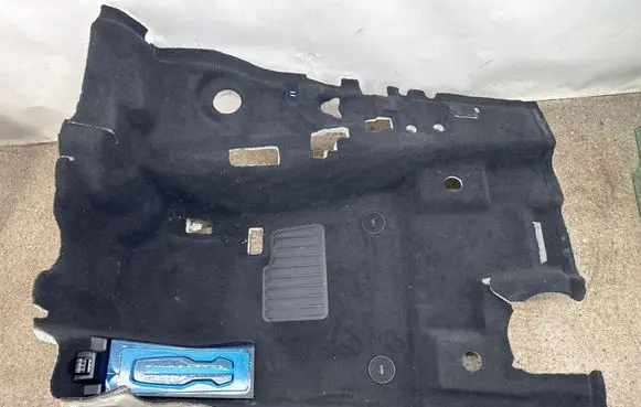 BMW X7 G07 Front floor carpet liner 8072351