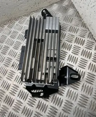 Audi A5 8T 8F Sound amplifier 8F0035223B