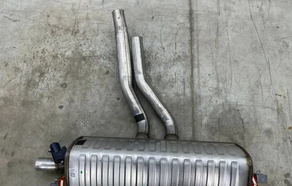 Volkswagen Touareg III Rear muffler/silencer tail pipe 4m4253611m 4m4253601ag