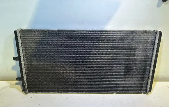 BMW M4 F82 F83 Coolant radiator 15272311 061115 2284608