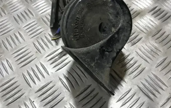 Seat Ibiza II (6k) Horn signal