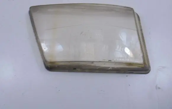Mercedes-Benz Vito Viano W638 Headlight part 5063