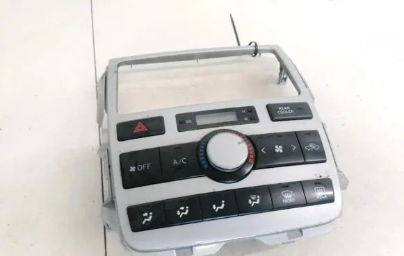 Toyota Avensis Verso Climate control unit 5590044280 55900-44280