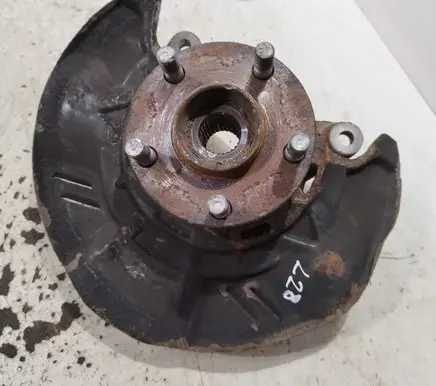 Subaru Impreza III Front wheel hub spindle knuckle