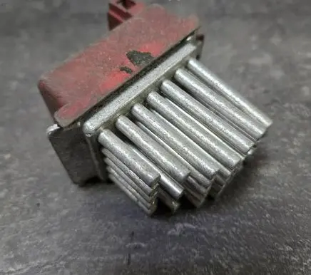 Seat Toledo II (1M) Heater blower motor/fan resistor 1J0907521 657364M 5DS00646701