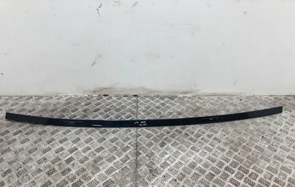 Roof trim bar molding cover