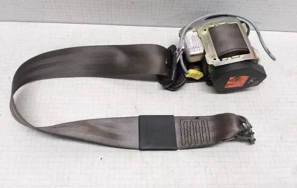 Audi A6 S6 C5 4B Front seatbelt 4B0857705A 600702002A