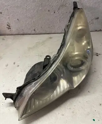 Subaru Outback Headlight/headlamp