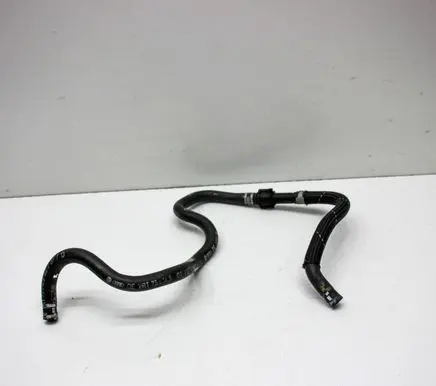 Engine coolant pipe/hose