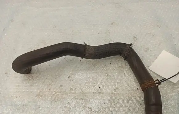 Peugeot 107 Engine coolant pipe/hose