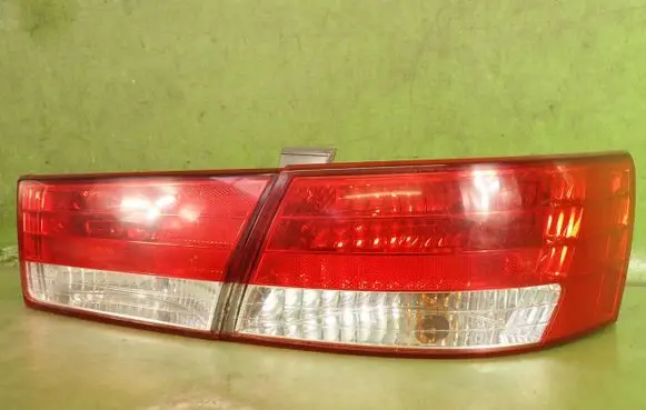 Hyundai Santa Fe Rear/tail lights 92402-3K092404-3K0