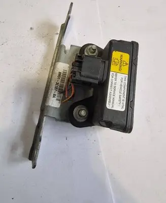 Volvo C30 ESP acceleration yaw rate sensor 10170106483