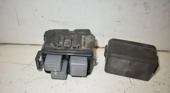 Toyota Verso Fuse box set