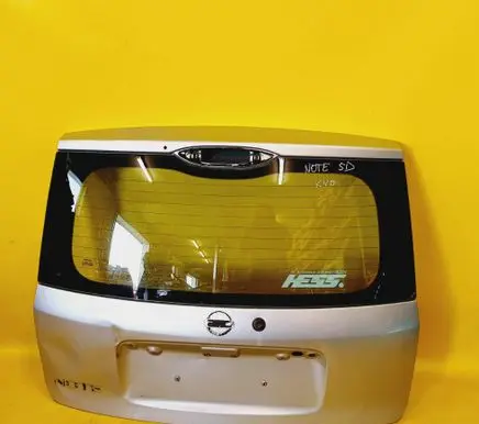 Nissan Note (E11) Tailgate/trunk/boot lid 