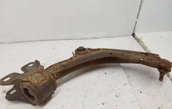 Ford Mondeo MK IV Front lower control arm/wishbone