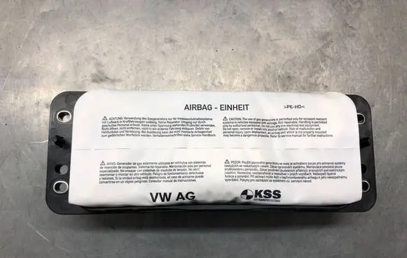 Audi A3 S3 8V Passenger airbag 8V0880204E