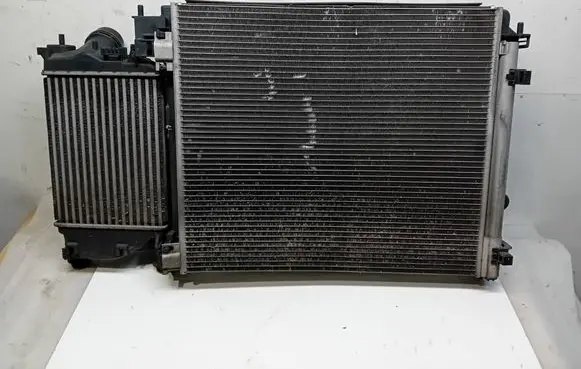 Nissan Qashqai Coolant radiator 214104EA0A