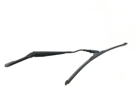 Ford Mustang V Windshield/front glass wiper blade AR3317C495AC 24027168