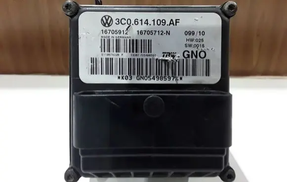 Volkswagen PASSAT B6 ABS Pump 3C0614109AF