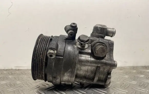 BMW 7 E65 E66 Power steering pump 6765307
