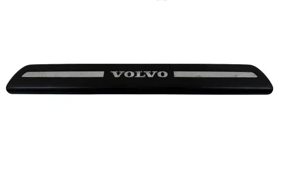 Volvo V50 Front sill trim cover 08622671