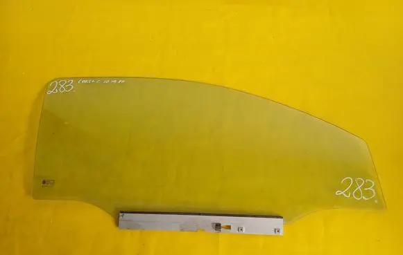 Opel Corsa C Front door window/glass (coupe)