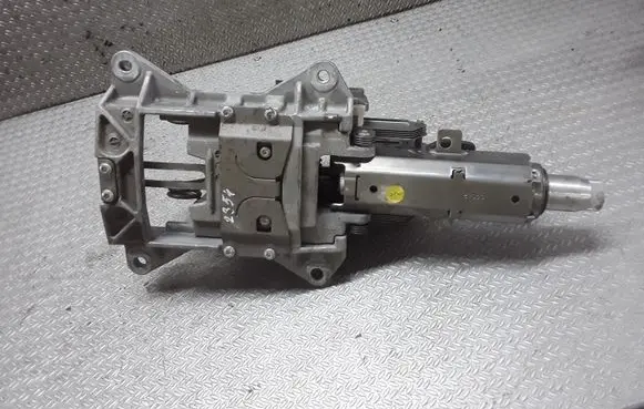 Audi A4 S4 B6 8E 8H Steering wheel axle