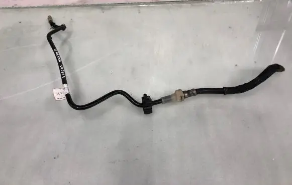 Opel Mokka B Clutch pipe/line 9835360480