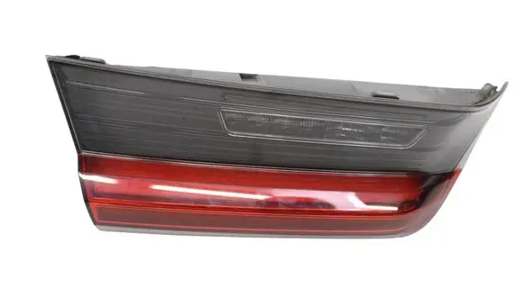 Volkswagen Golf VI Tailgate rear/tail lights 7955841