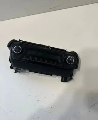 Toyota Yaris XP210 Climate control unit 55900K0280