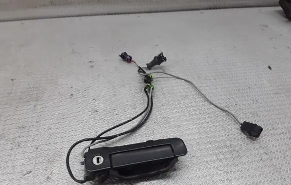 Audi A8 S8 D2 4D Front door exterior handle 4A0837206