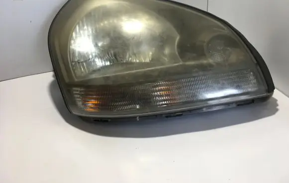 Hyundai Tucson JM Headlight/headlamp 921022EXXX