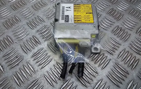 Toyota Prius (XW30) Airbag control unit/module 8917047100 1503002301