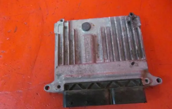 Mercedes-Benz C W204 Engine control unit/module A6461503334 A0054467140