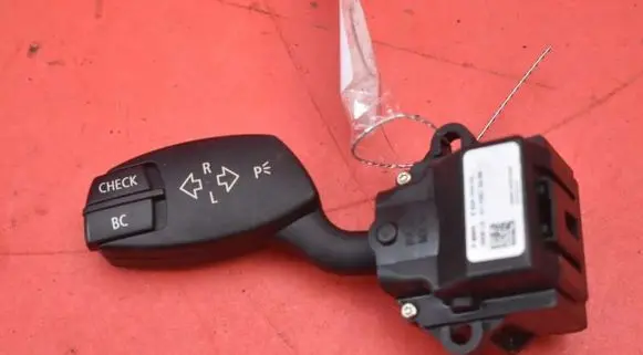 BMW 5 E60 E61 Headlight wiper switch 6924103