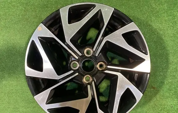 Hyundai i10 R16 alloy rim 52910-K7300