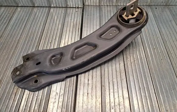 Mercedes-Benz B W246 W242 Rear control arm A2463500506