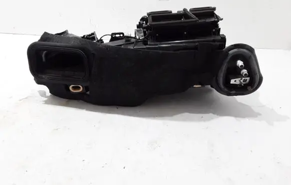 Mercedes-Benz C W206 Interior heater climate box assembly A2068300400