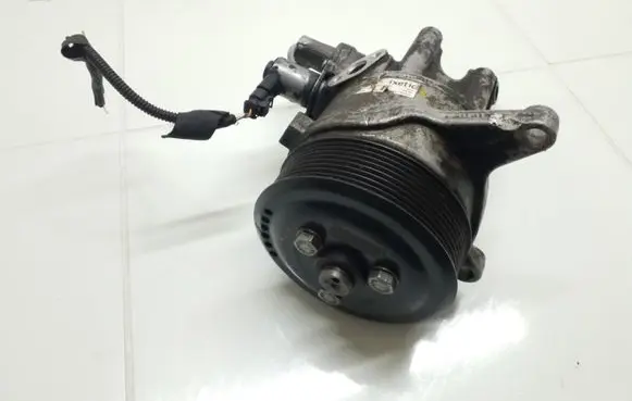 BMW 5 F10 F11 Power steering pump 7582943 3242758294303 407298801