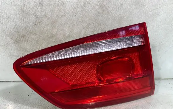 Volkswagen PASSAT B7 Tailgate rear/tail lights 3af945093k