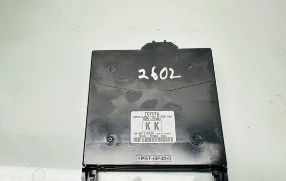Toyota Auris E180 Other control units/modules 8922102480 50122230