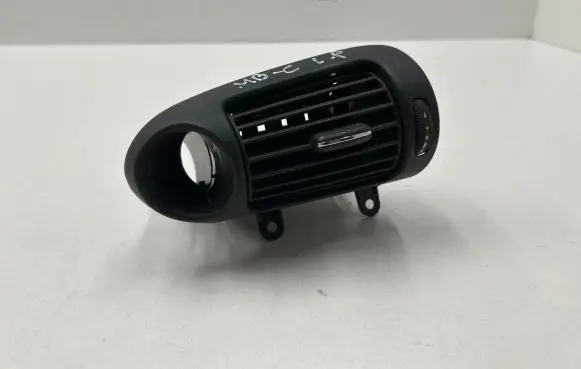 Mercedes-Benz C W203 Dashboard side air vent grill/cover trim 
