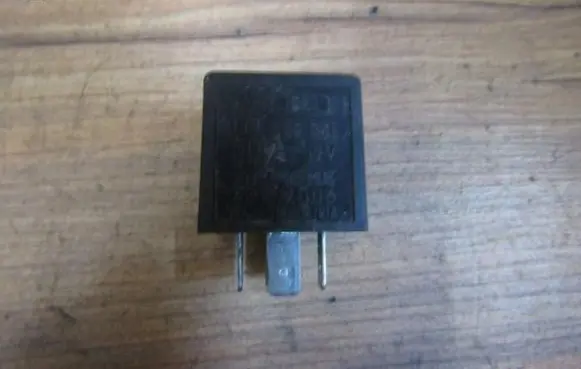 Volkswagen Polo III 6N 6N2 6NF Other relay 191955531 72wv006