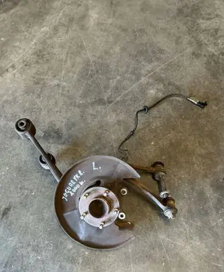 Jaguar XK8 - XKR Front wheel hub MNC1837BB MJD1421AA JLM21305