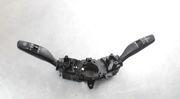 Hyundai Ioniq Wiper turn signal indicator stalk/switch 93404G2812