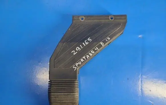 KIA Sportage Air intake duct part 28210D3100