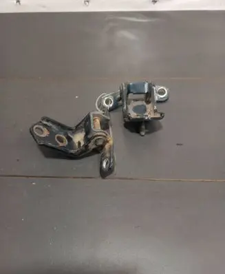 Mazda 3 I Loading door hinge set 